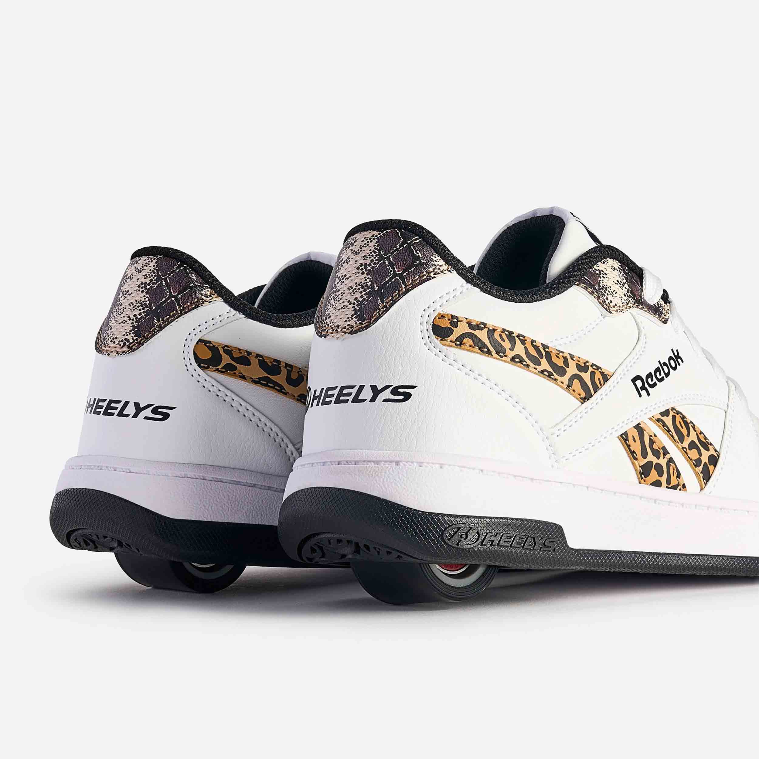 Reebok BB4500 Low - Image 4